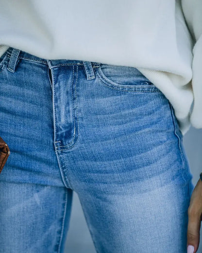 Women's Raw Hem Flared Jeans